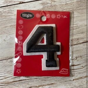 🆕 Wrights Raised Number 4 Iron On Motif Black Patch Embellishment 2-inch